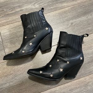 Black Star Booties